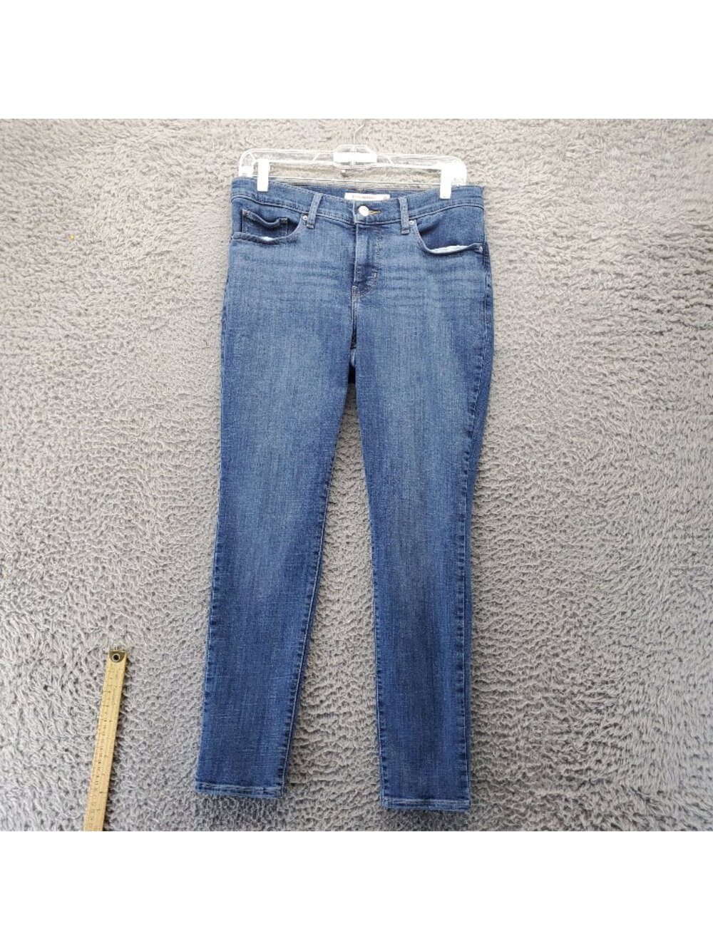 Levis Jeans Womens 28 Blue 311 Shaping Skinny Mid Wash Stretchy Denim
